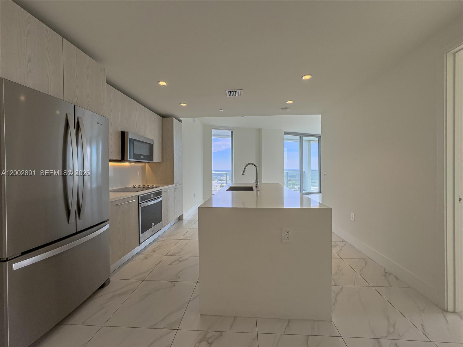 2000 Metropica Way 2009 Property Photo 20