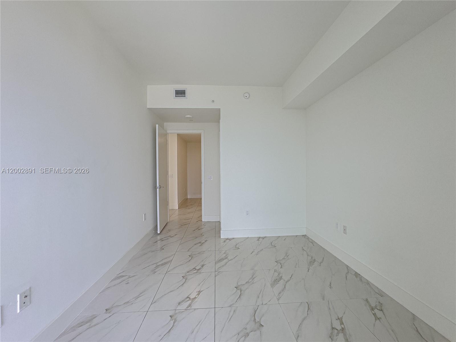 2000 Metropica Way 2009 Property Photo 23