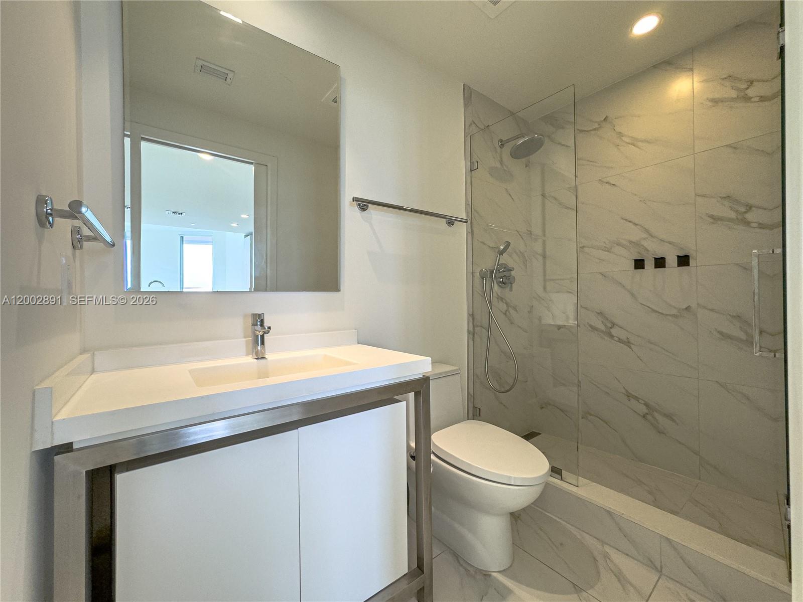 2000 Metropica Way 2009 Property Photo 29