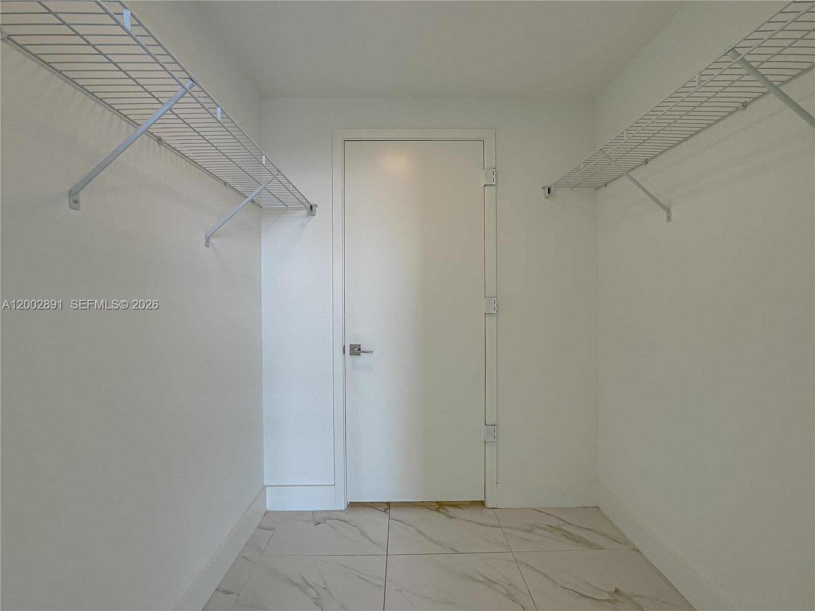 2000 Metropica Way 2009 Property Photo 34