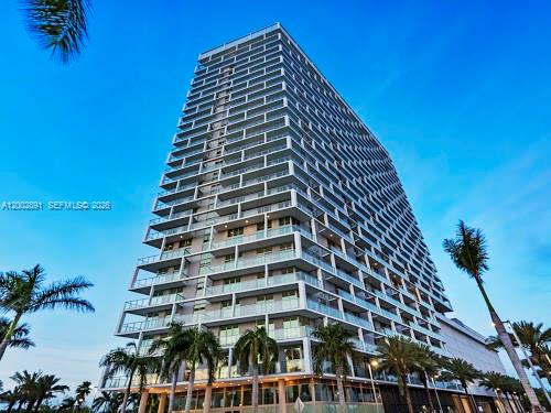2000 Metropica Way 2009 Property Photo 59