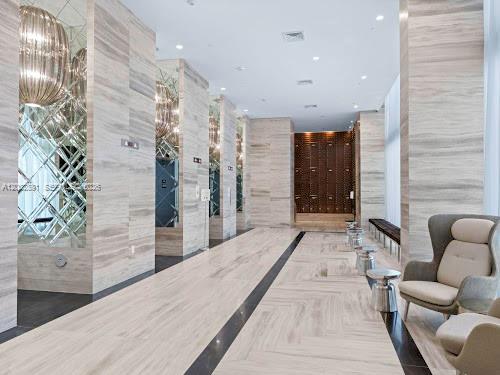 2000 Metropica Way 2009 Property Photo 68