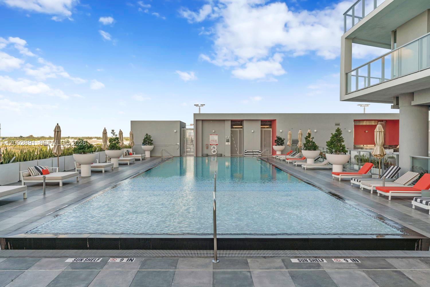 2000 Metropica Way 2009 Property Photo 88