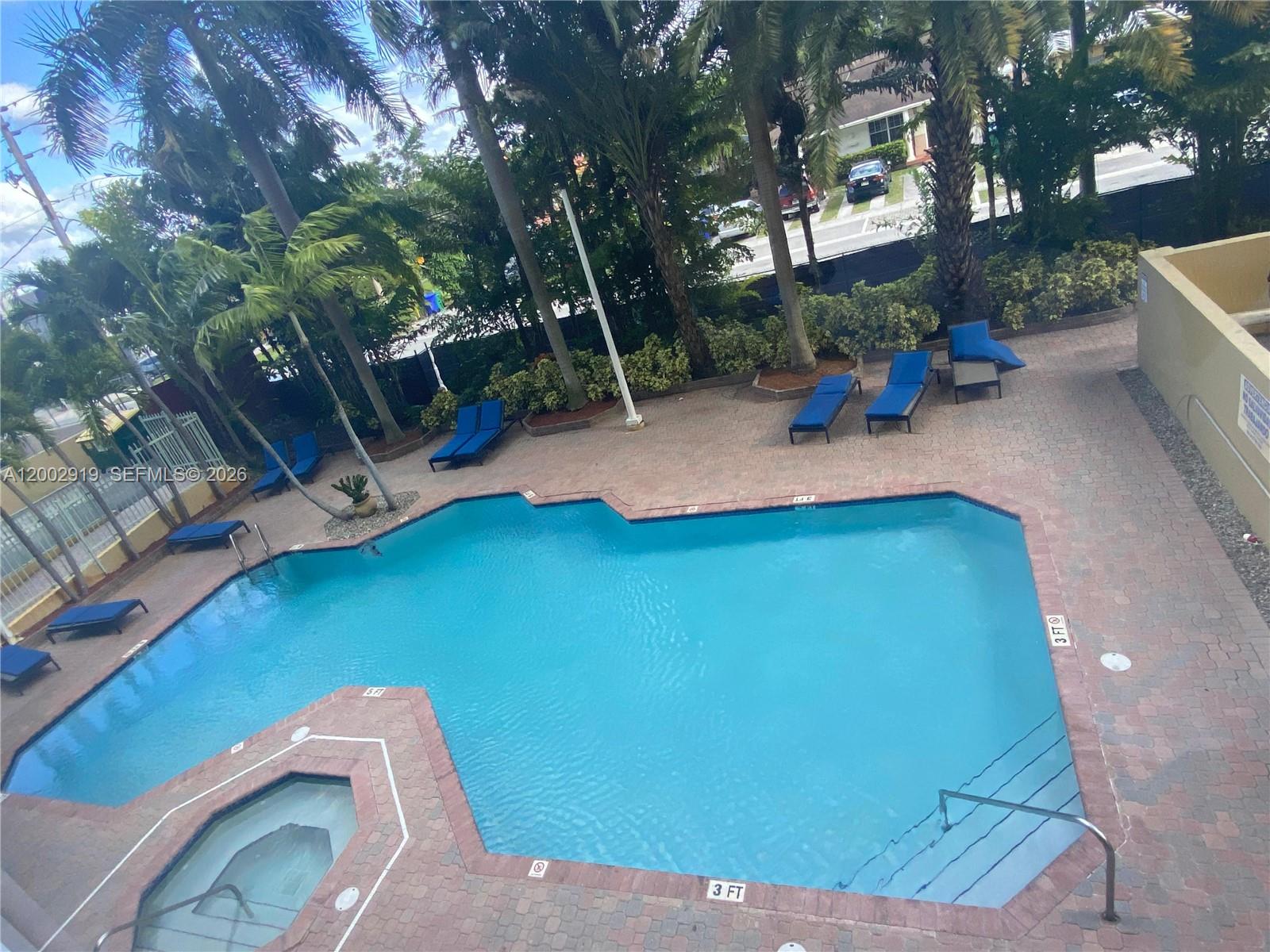 3500 Coral Way 505 Property Photo 4