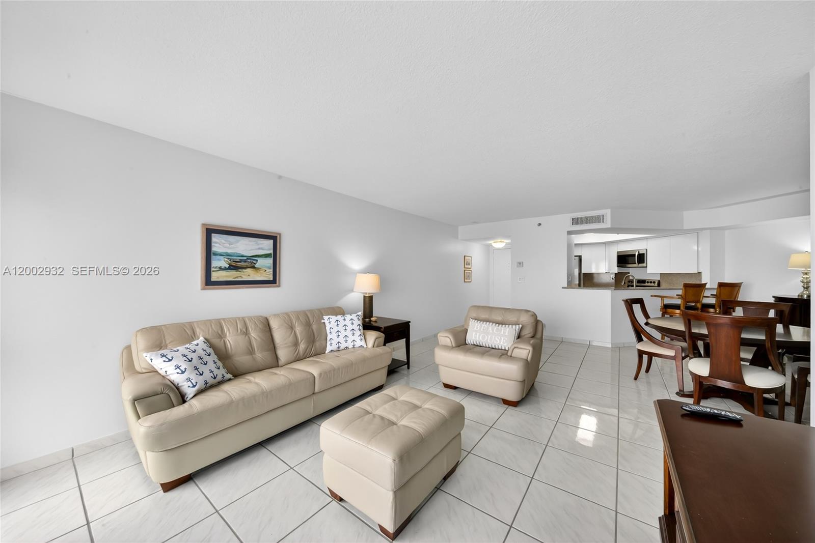 6767 Collins Ave 1609 Property Photo 9