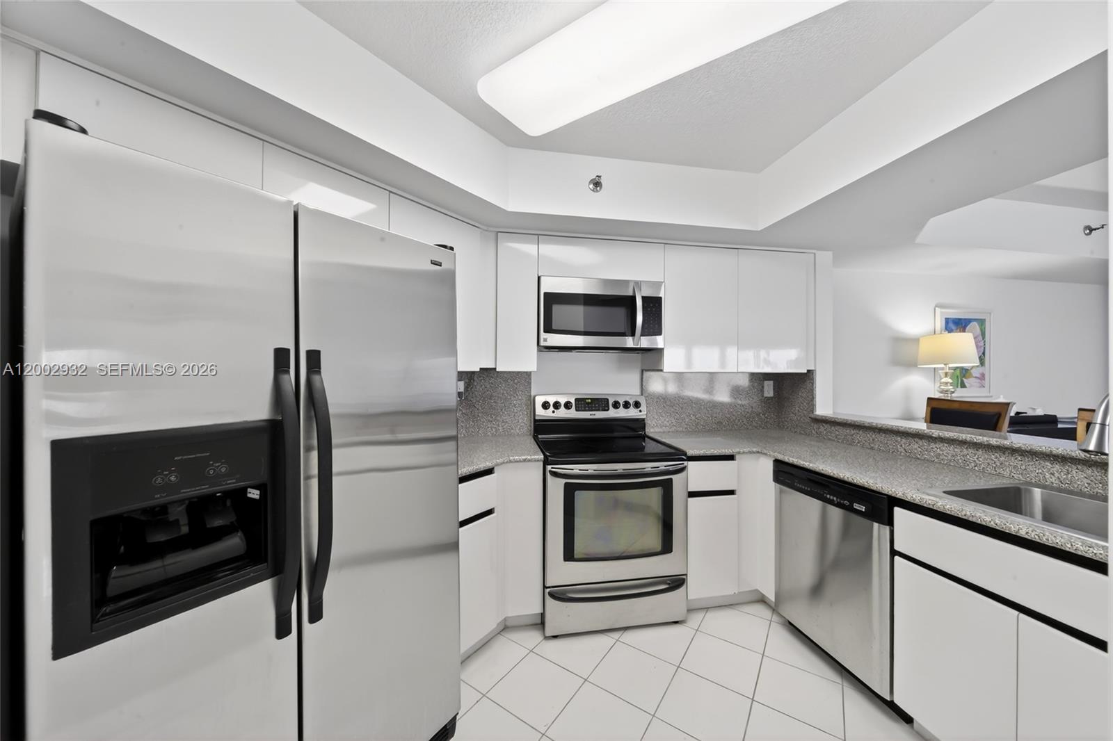 6767 Collins Ave 1609 Property Photo 15