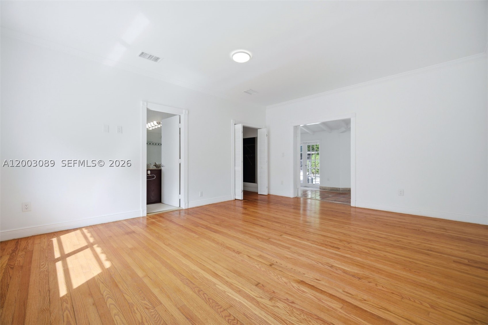 2300 S Miami Ave Property Photo 27