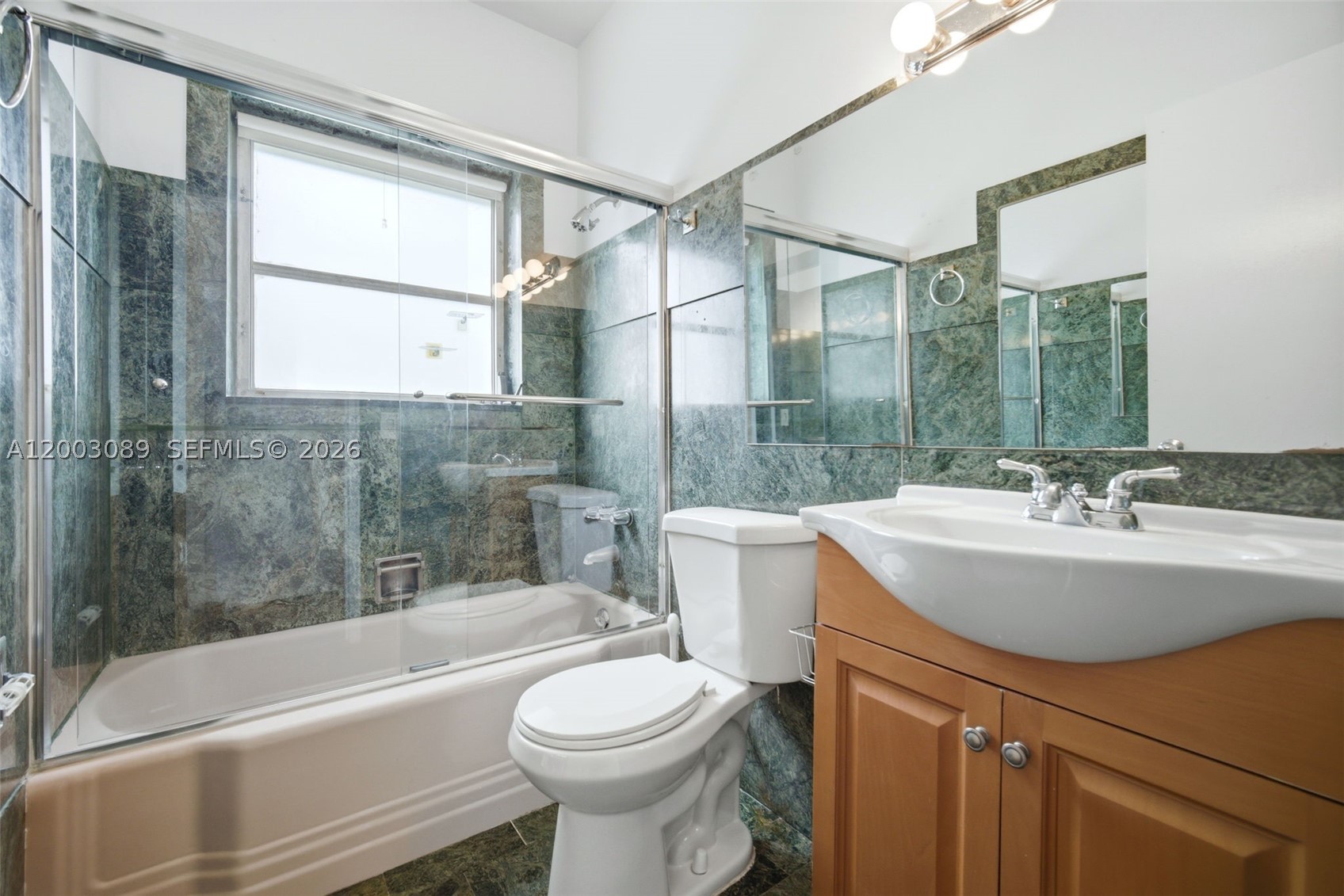 2300 S Miami Ave Property Photo 34