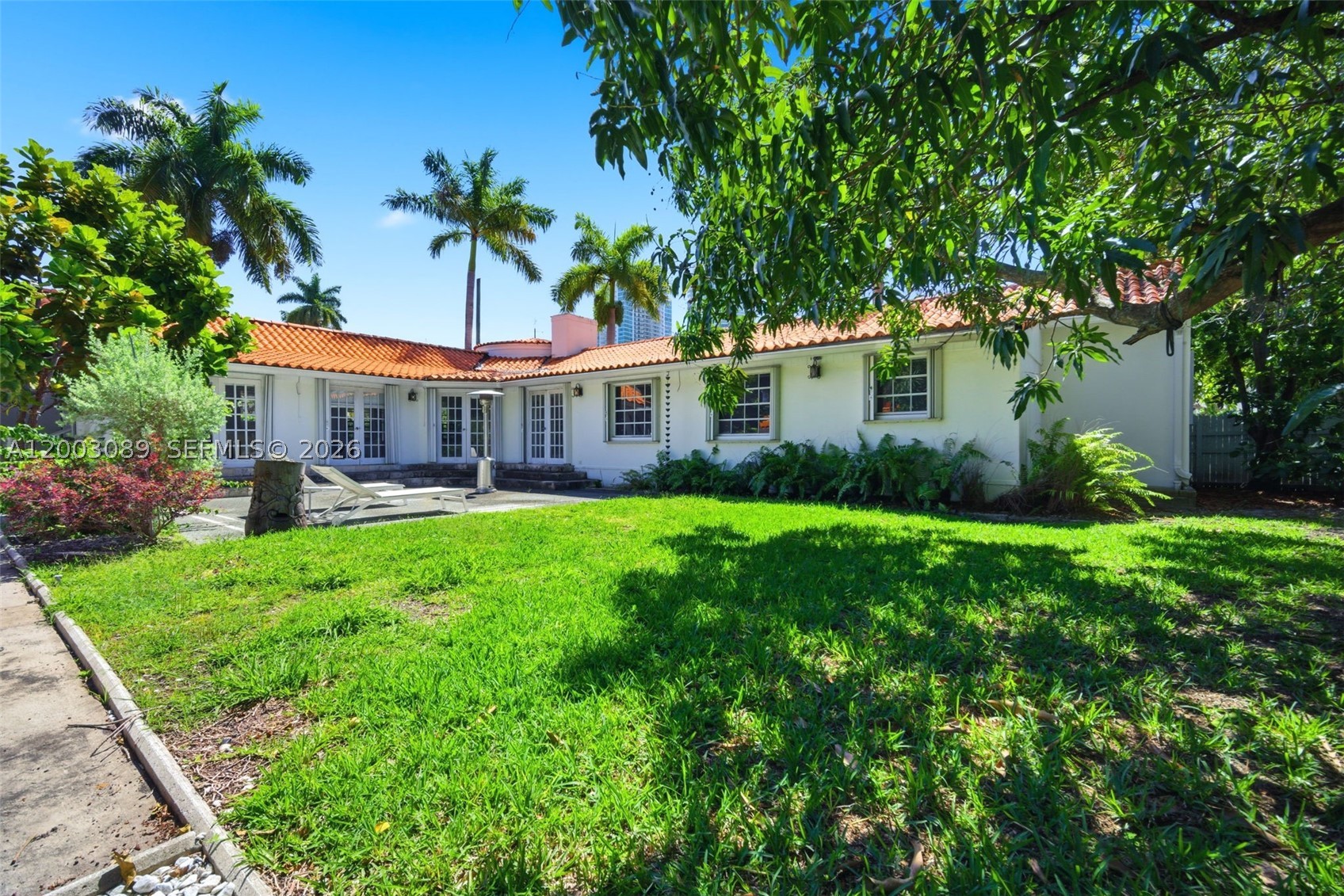 2300 S Miami Ave Property Photo 58
