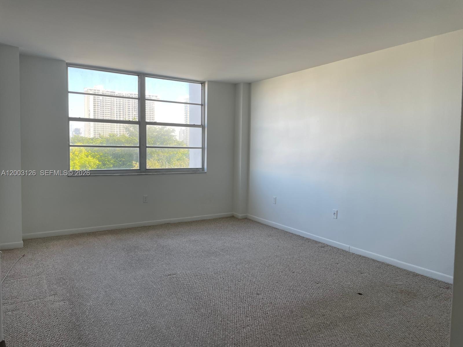 2851 Ne 183rd St 509e Property Photo 24