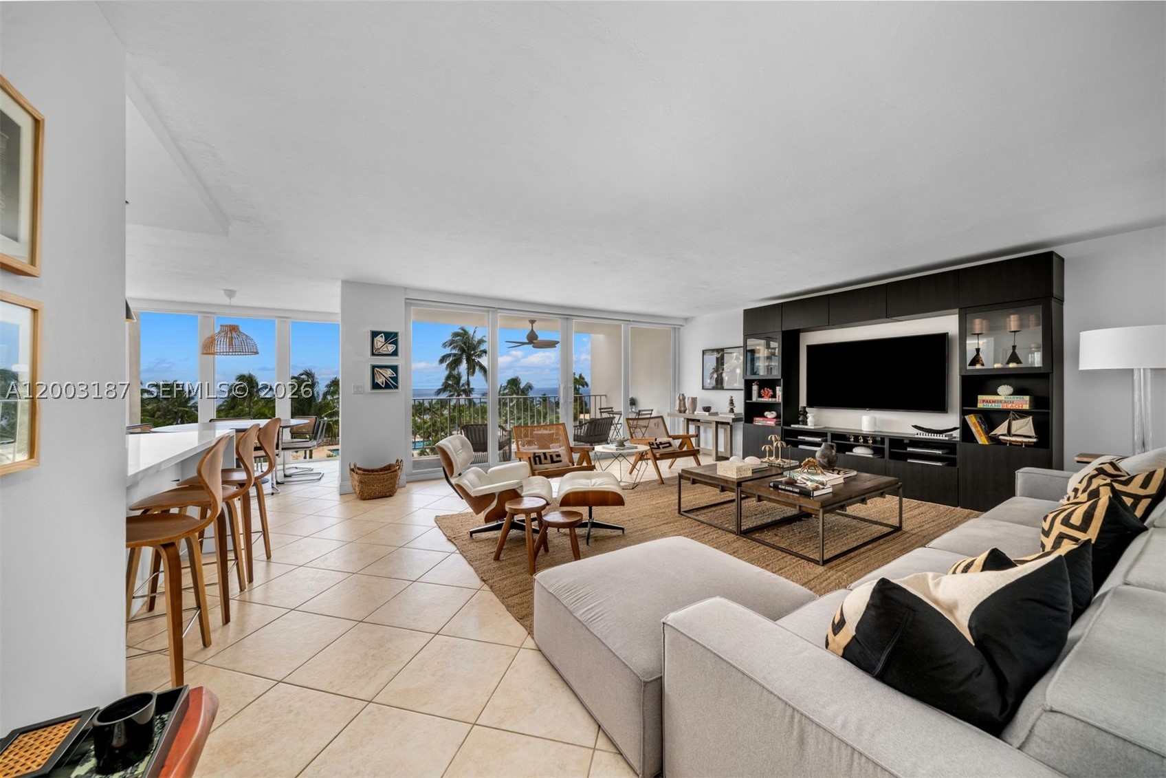 881 Ocean Dr 3e Property Photo 11