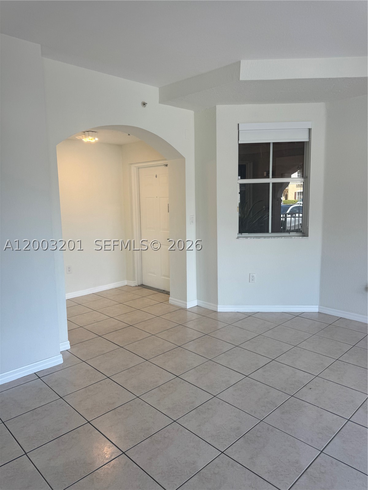 8826 W Flagler St 102 Property Photo 4