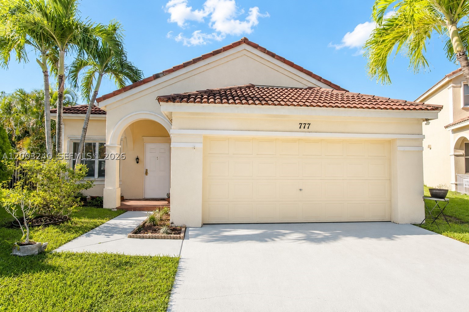 777 Tanglewood Cir Property Photo 1