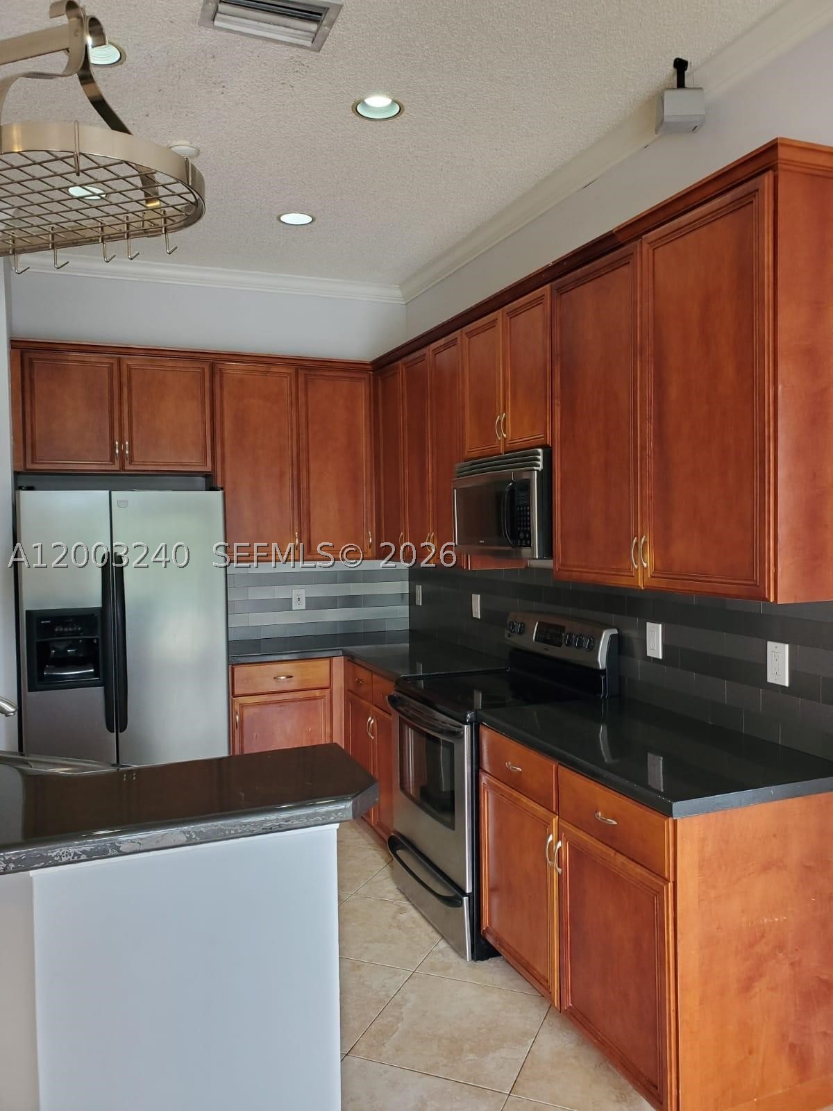 777 Tanglewood Cir Property Photo 6