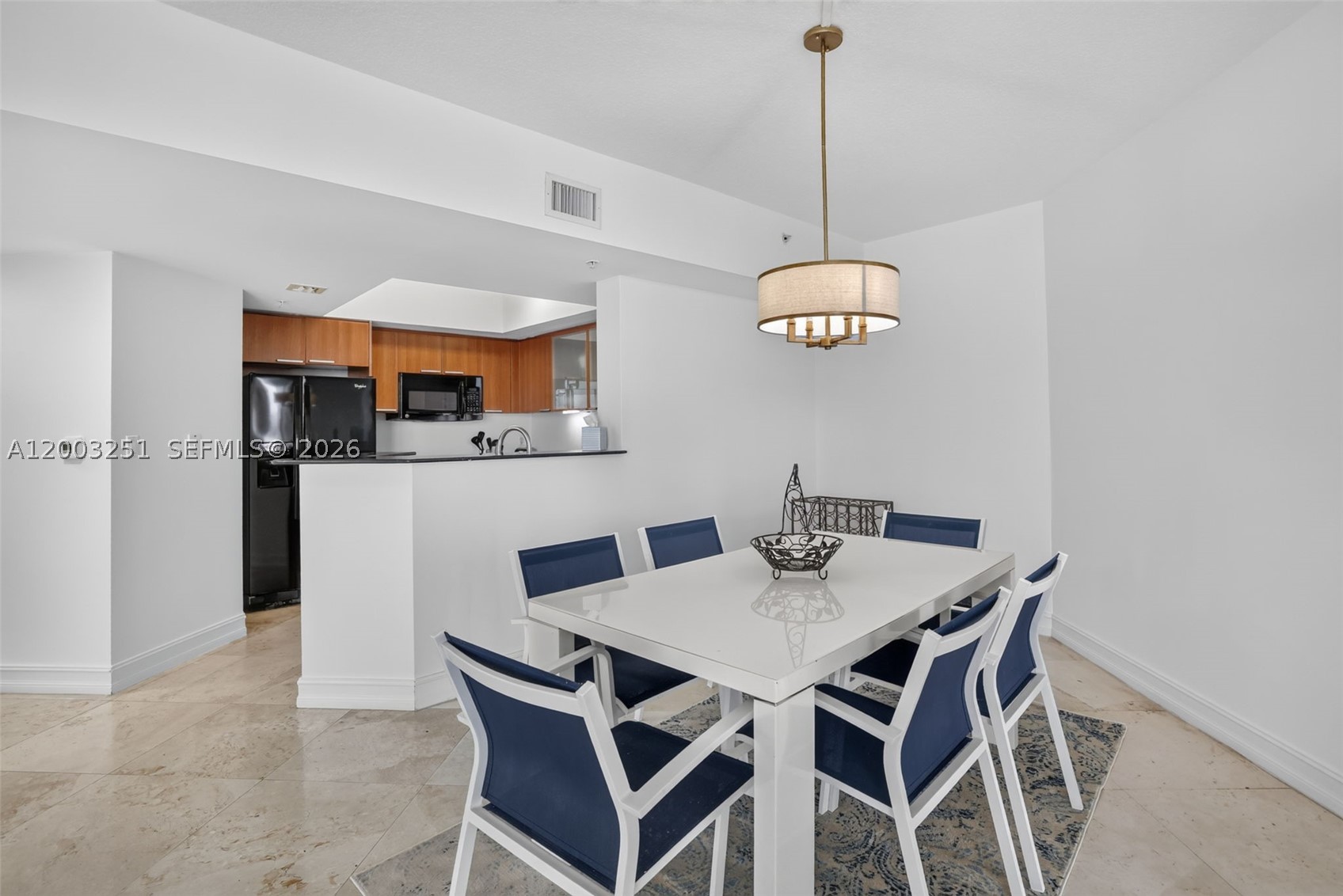 16699 Collins Ave 2404 Property Photo 9
