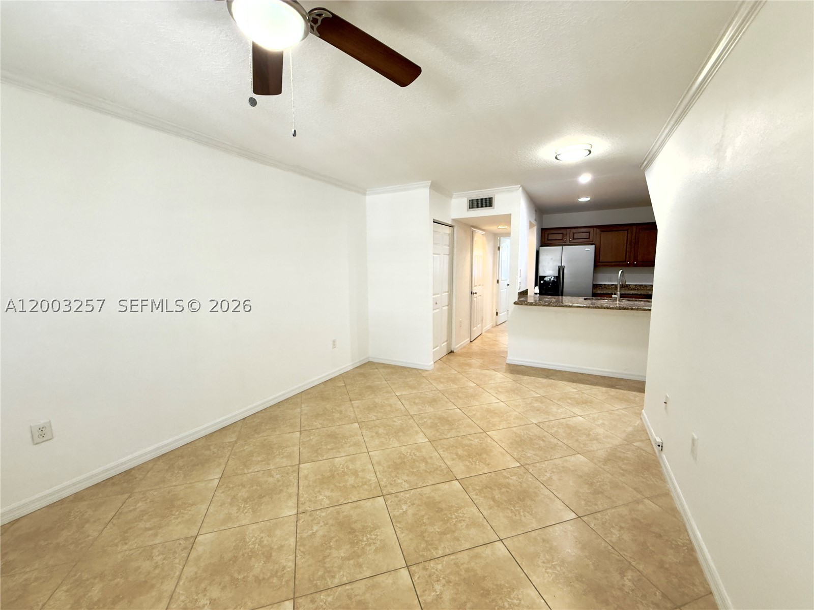 1000 Palm Trl 6 Property Photo 2