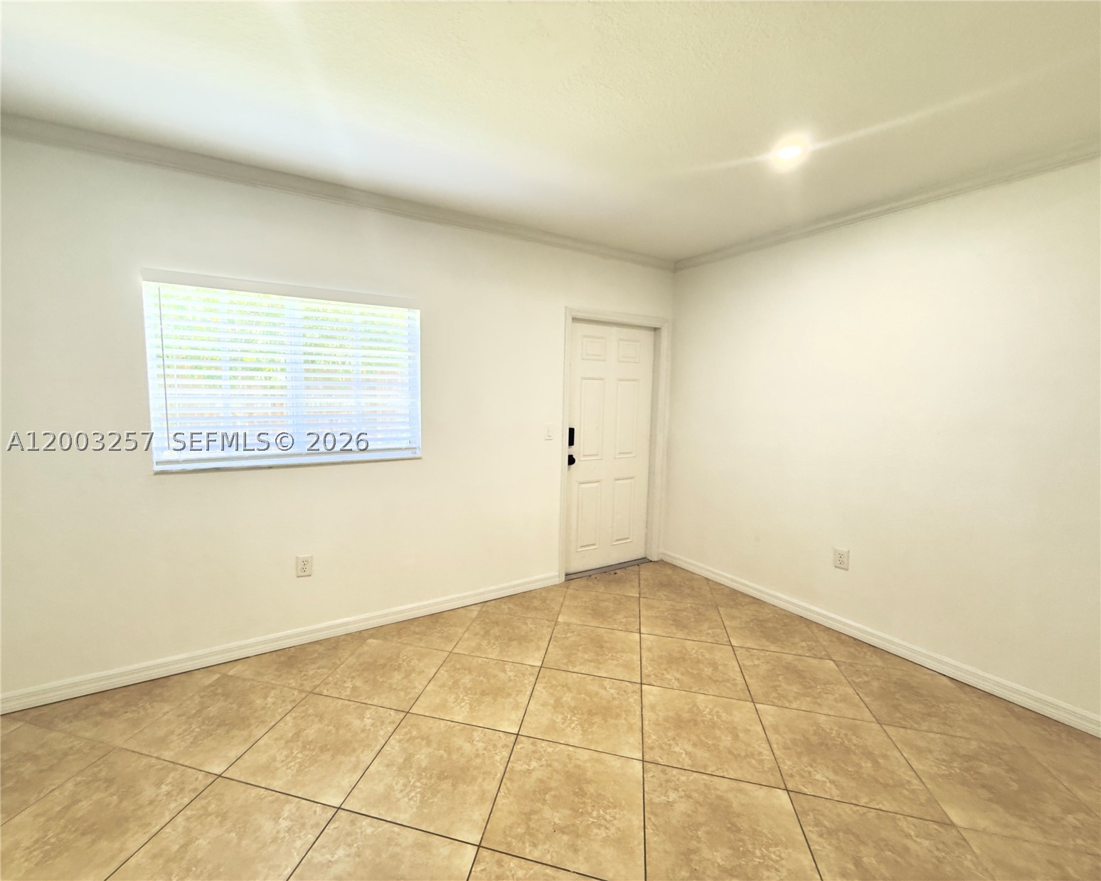 1000 Palm Trl 6 Property Photo 8