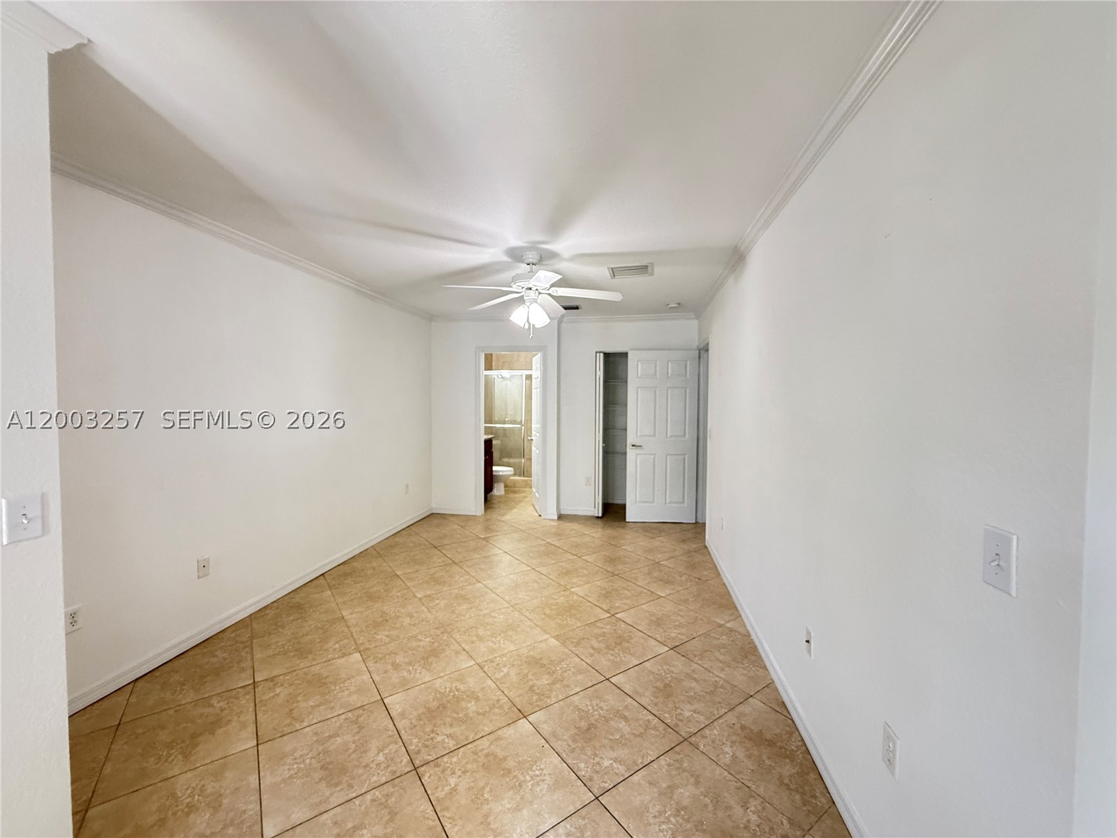 1000 Palm Trl 6 Property Photo 10