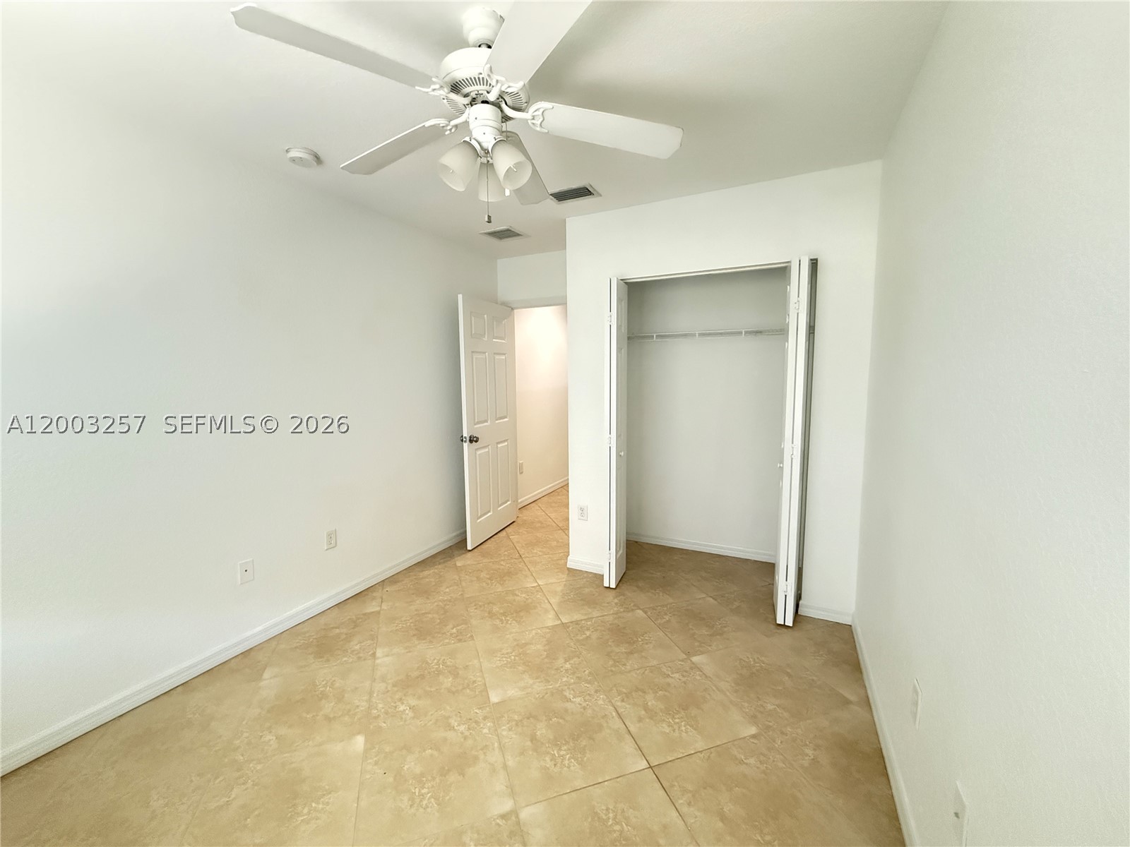 1000 Palm Trl 6 Property Photo 14