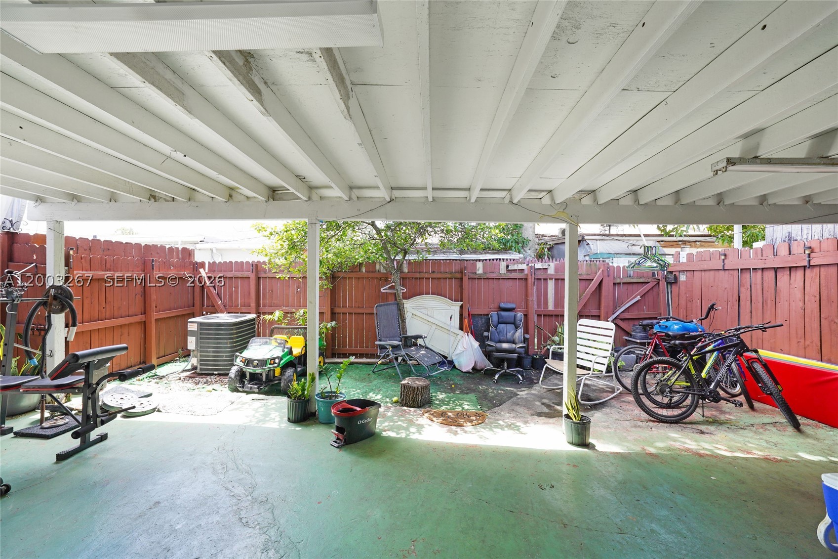 18804 Nw 46th Ave Property Photo 9