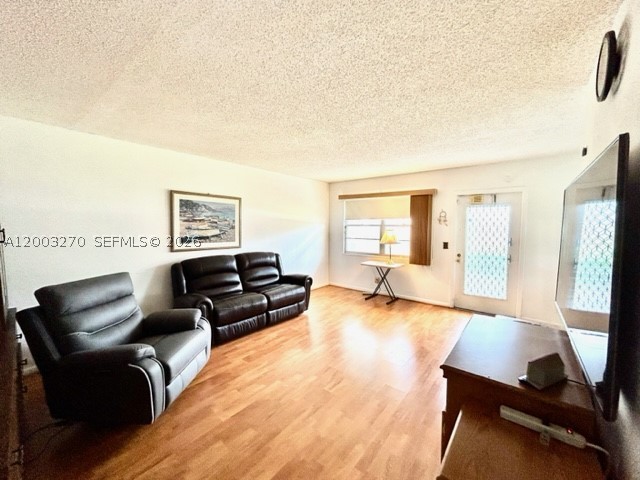 257 Tilford M 257 Property Photo 4
