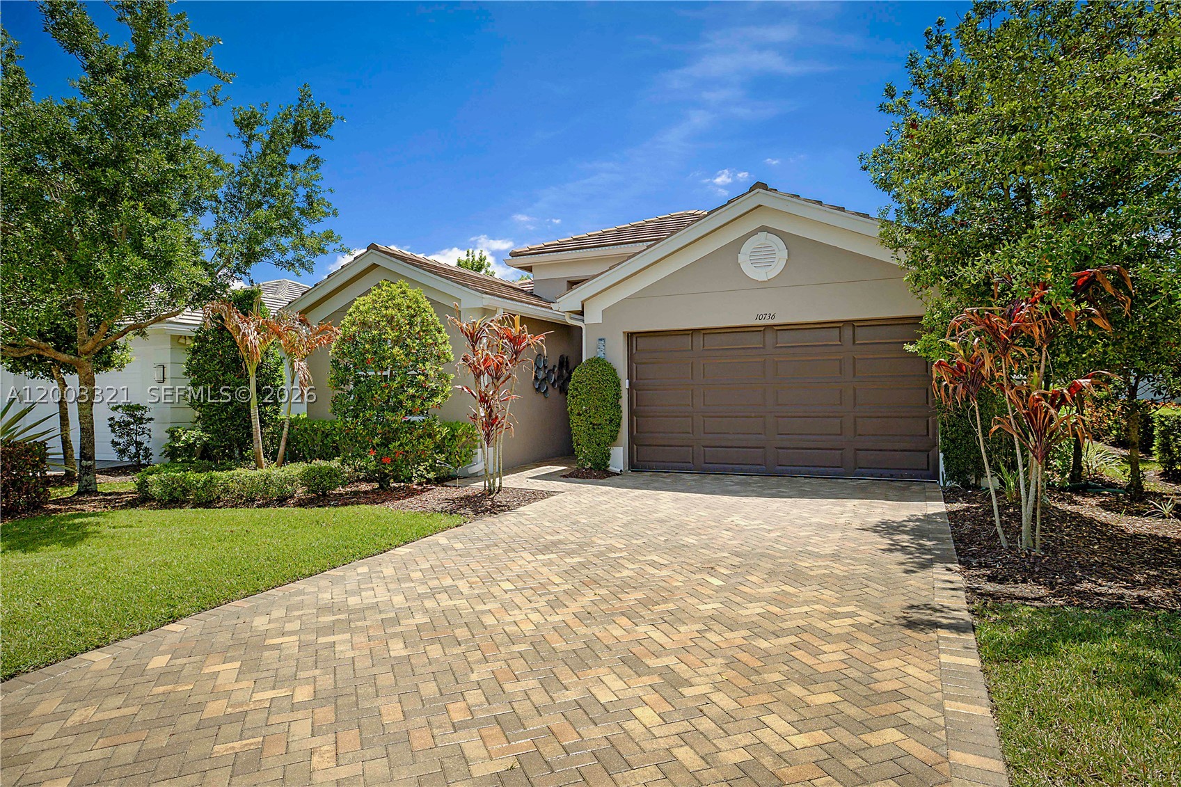 10736 Sw Matisse Ln Property Photo 4