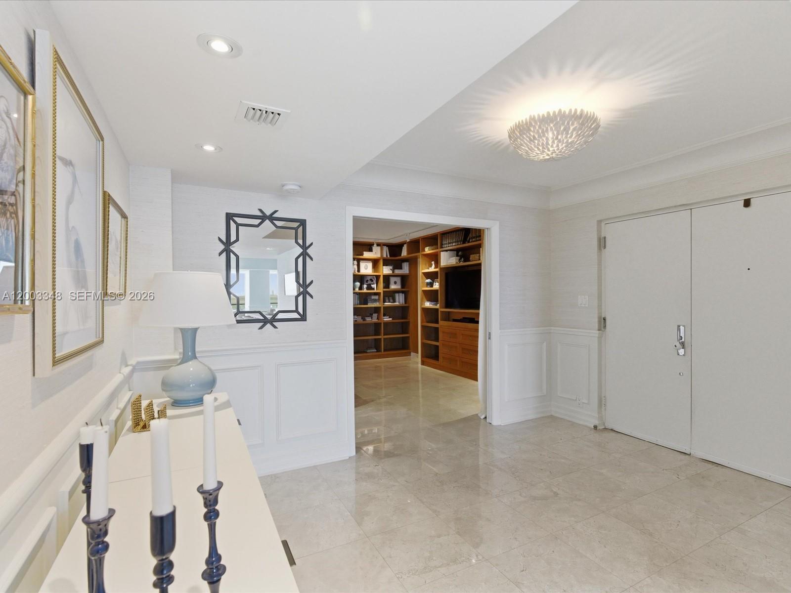 600 Grapetree Dr 10bn Property Photo 6