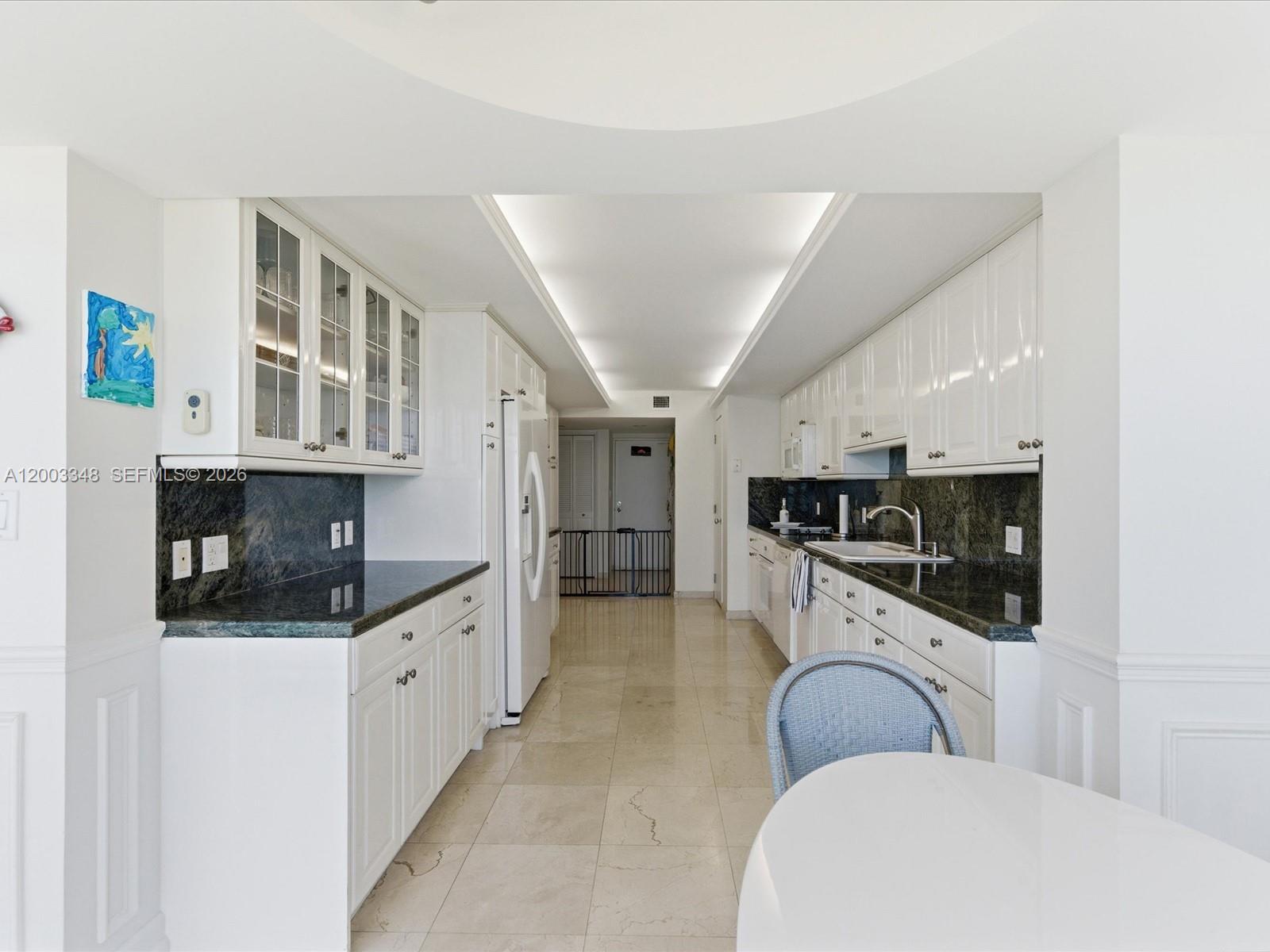 600 Grapetree Dr 10bn Property Photo 24