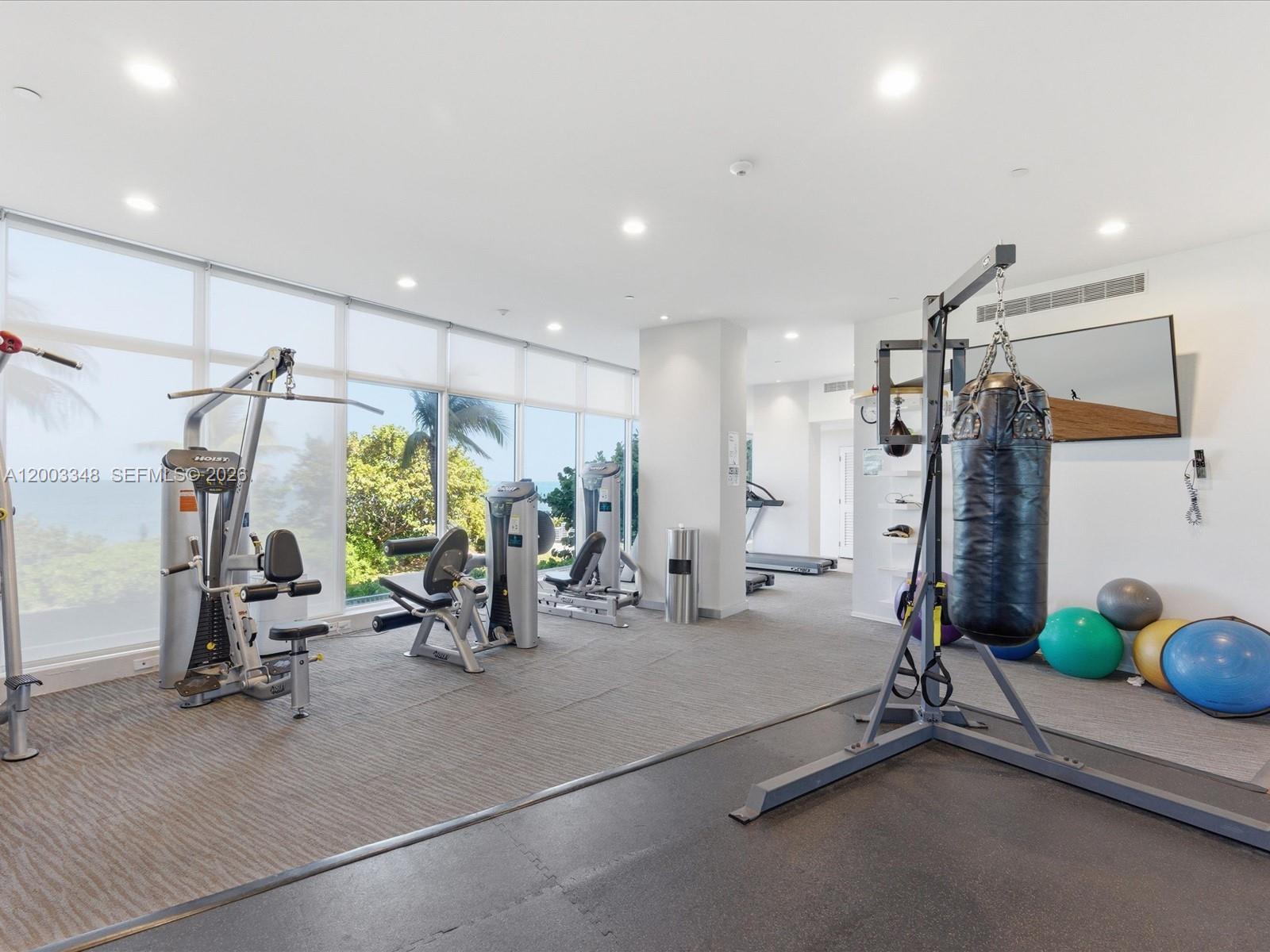 600 Grapetree Dr 10bn Property Photo 83