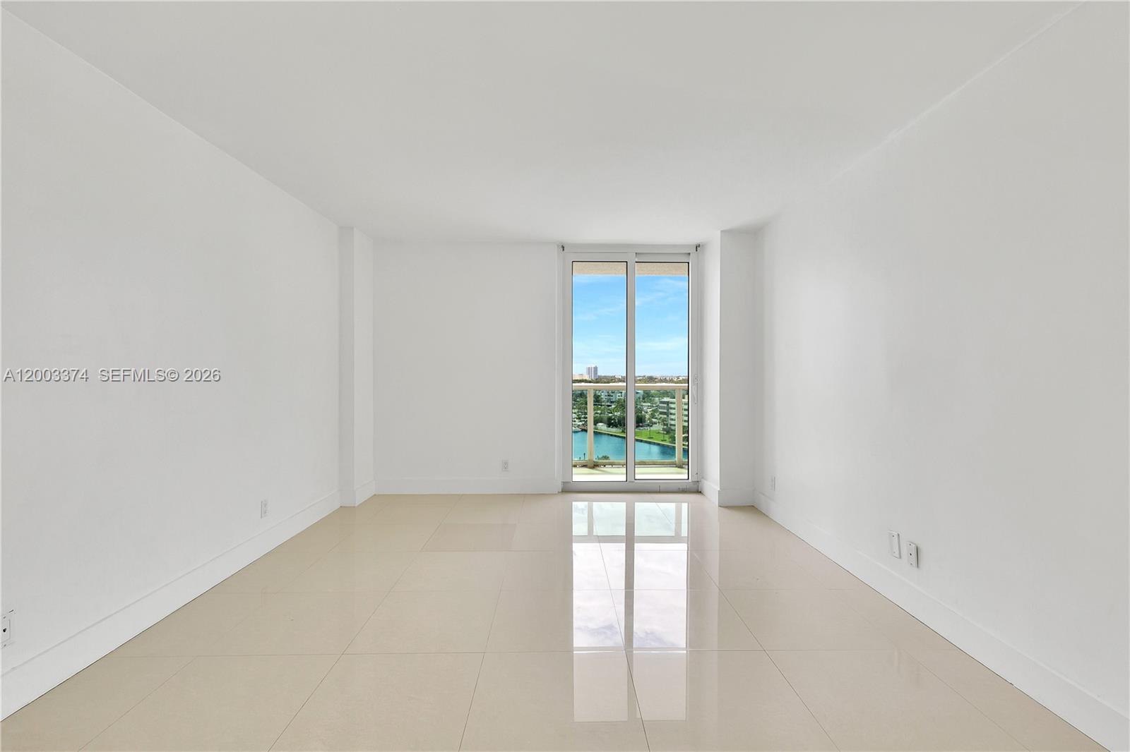 100 Bayview Dr 1002 Property Photo 20