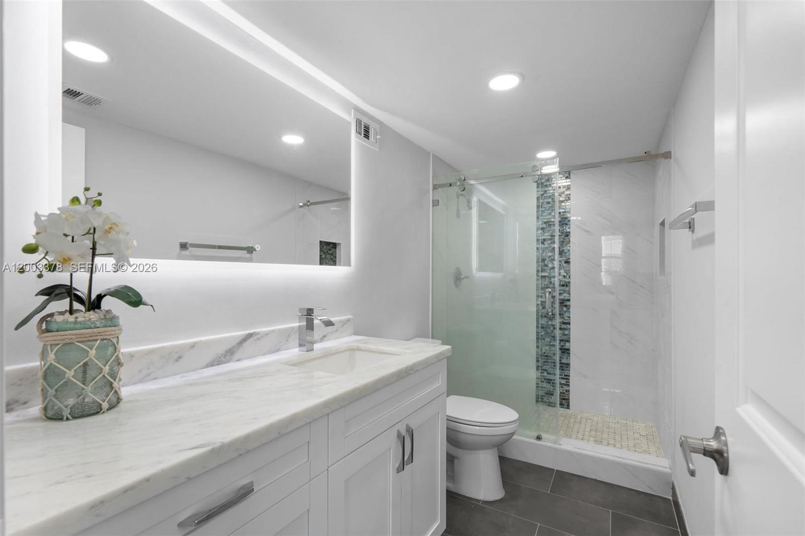 2501 S Ocean Dr 536 Property Photo 9
