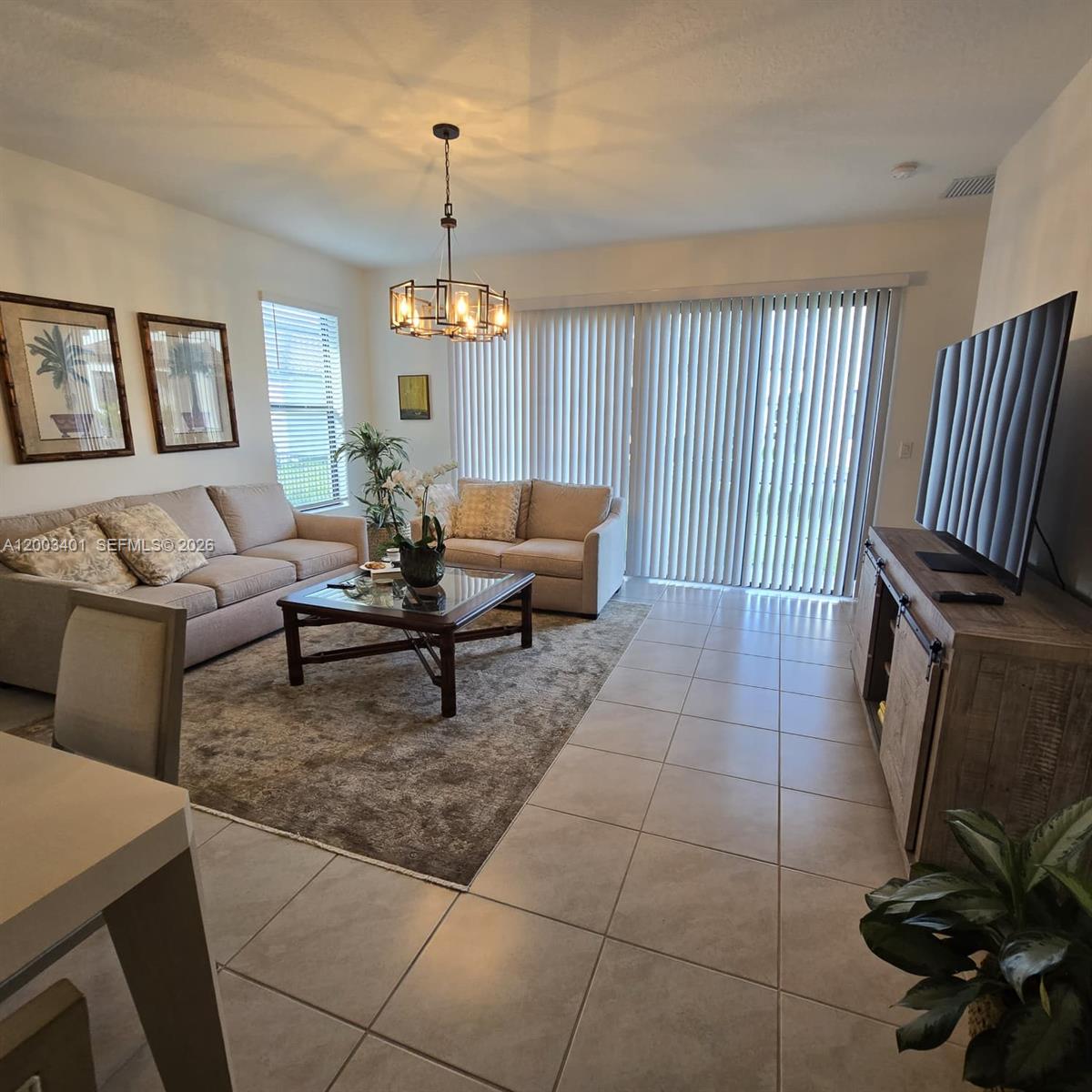 5615 Carrara Dr Property Photo 3