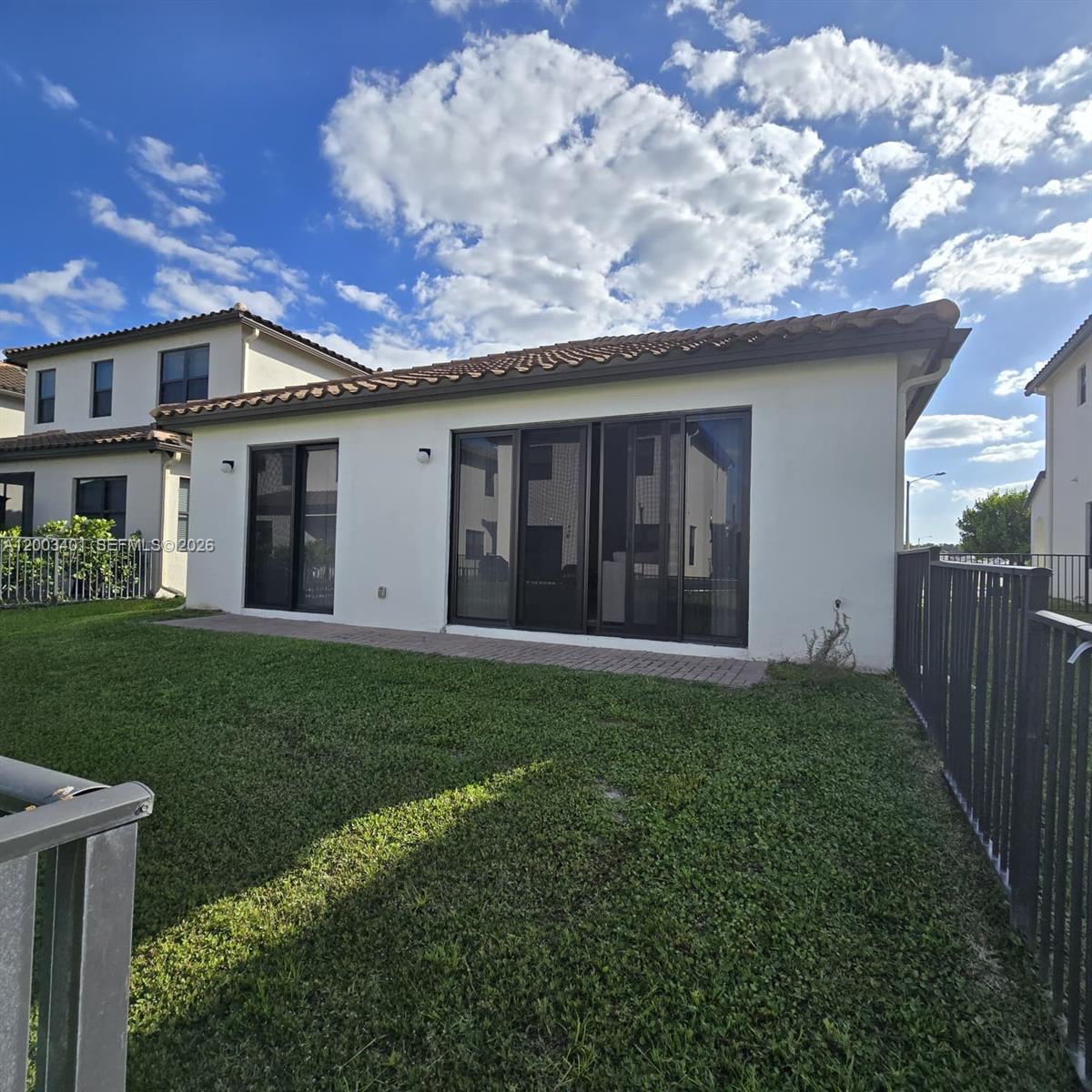 5615 Carrara Dr Property Photo 16