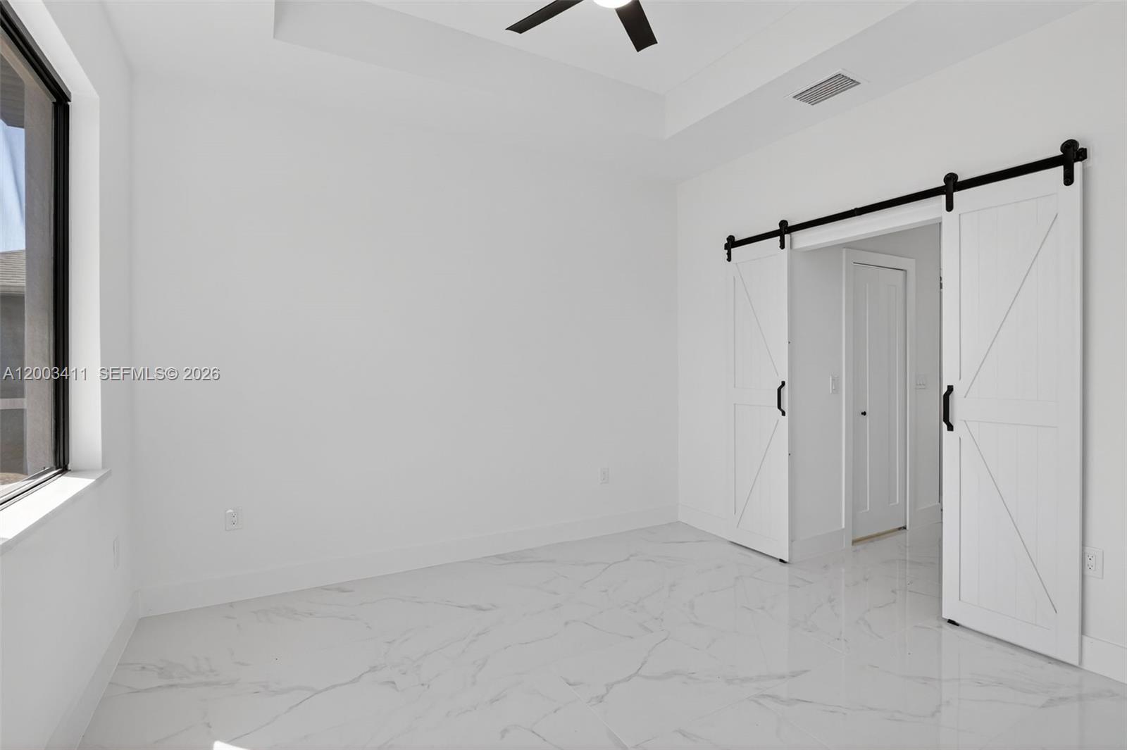 312 Rand Ave. Property Photo 14