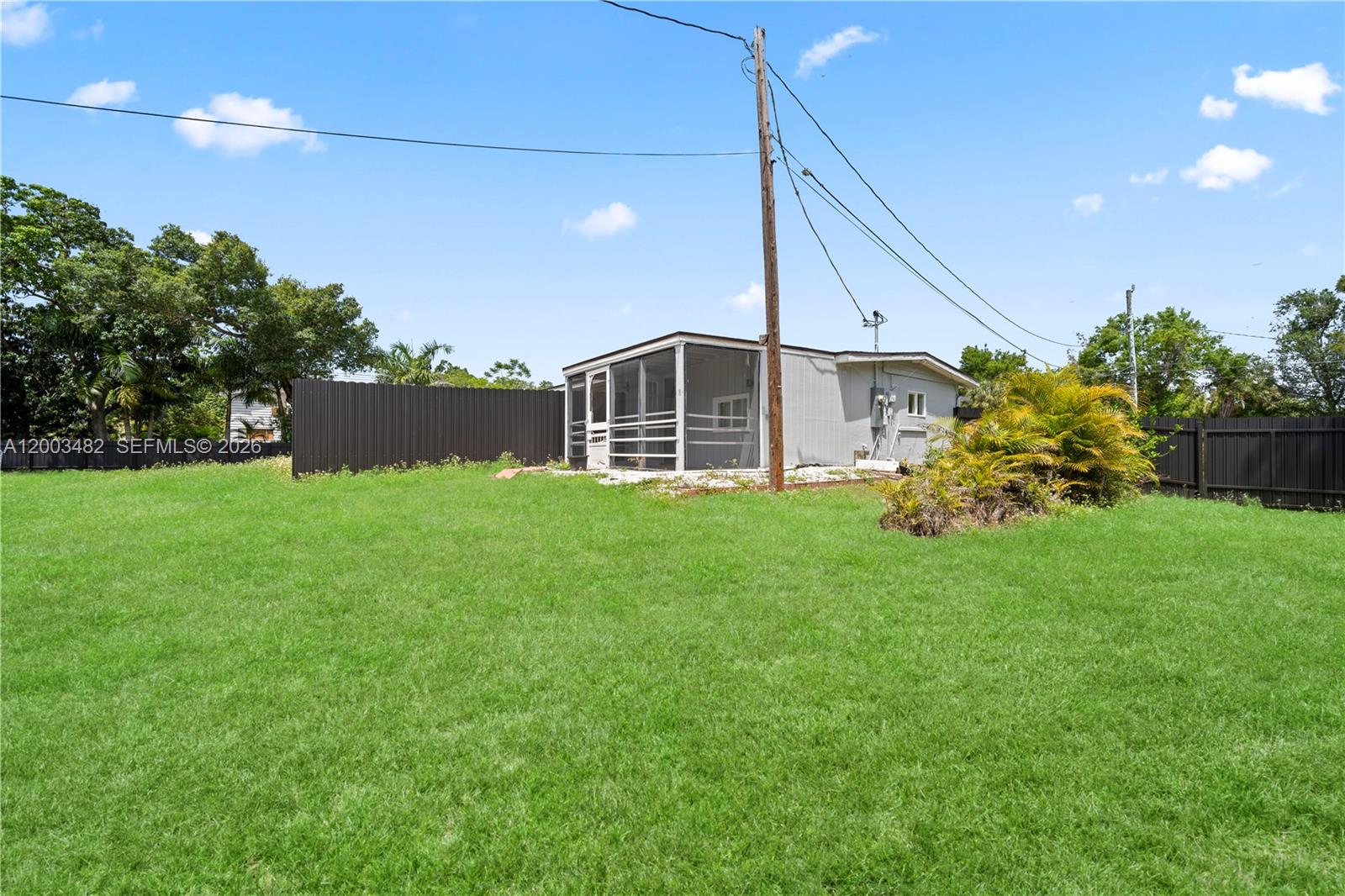 1507 Lavilla Rd Property Photo 3