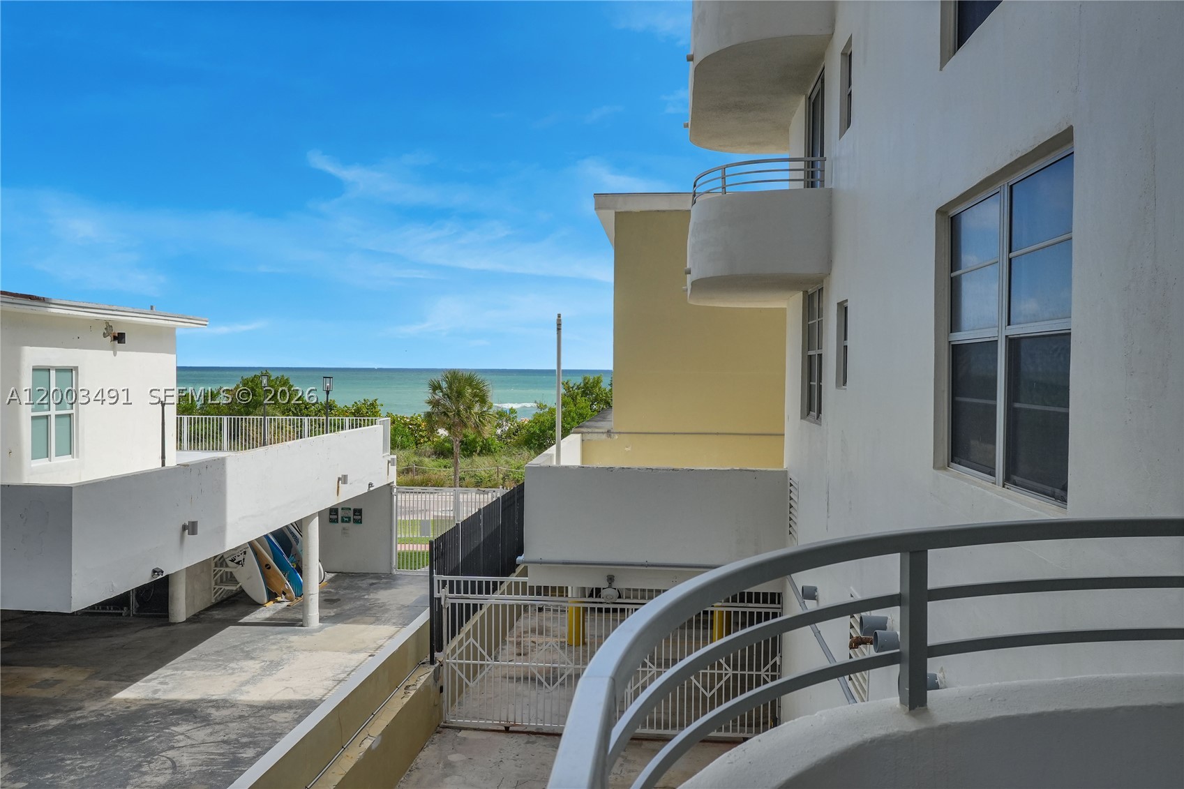 5555 Collins Ave 3c Property Photo 7