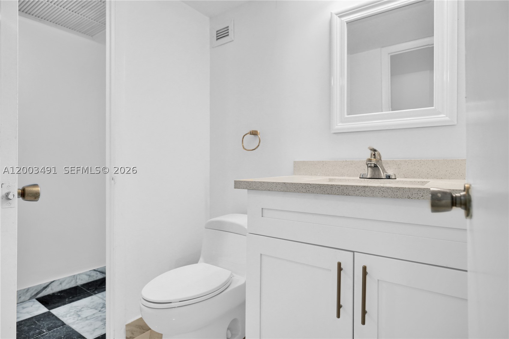 5555 Collins Ave 3c Property Photo 14