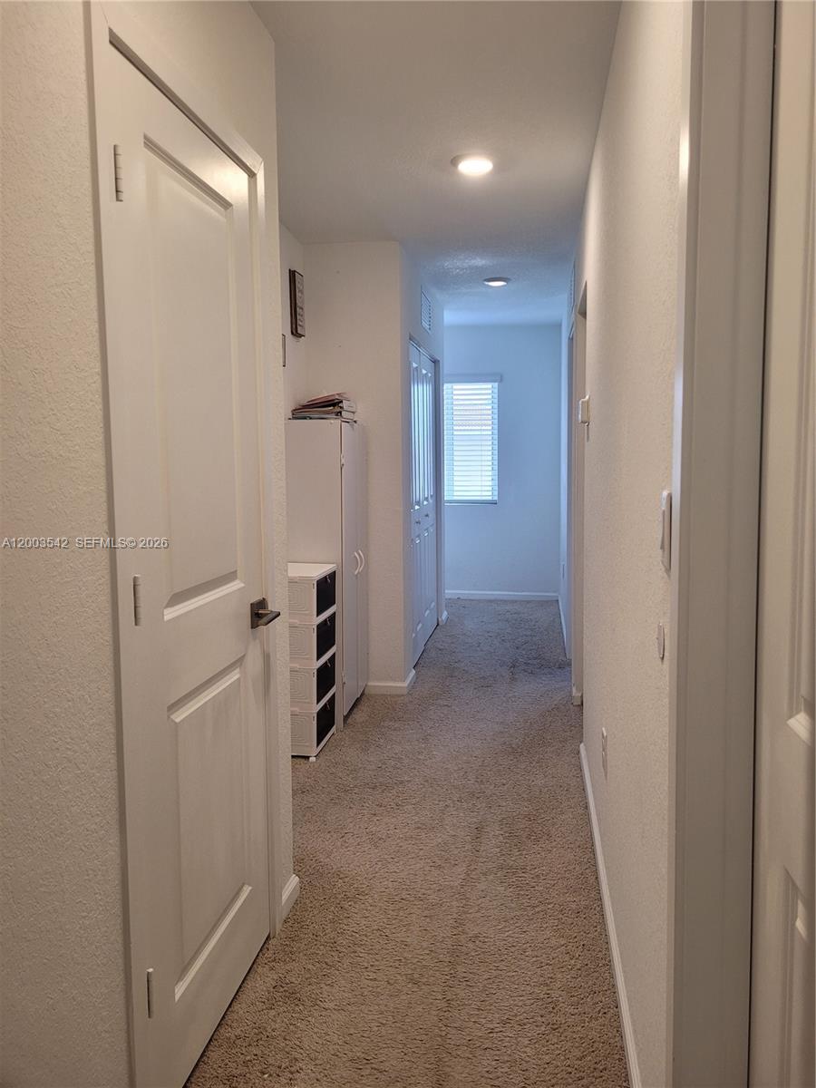 1015 Se 24th Ter Property Photo 28