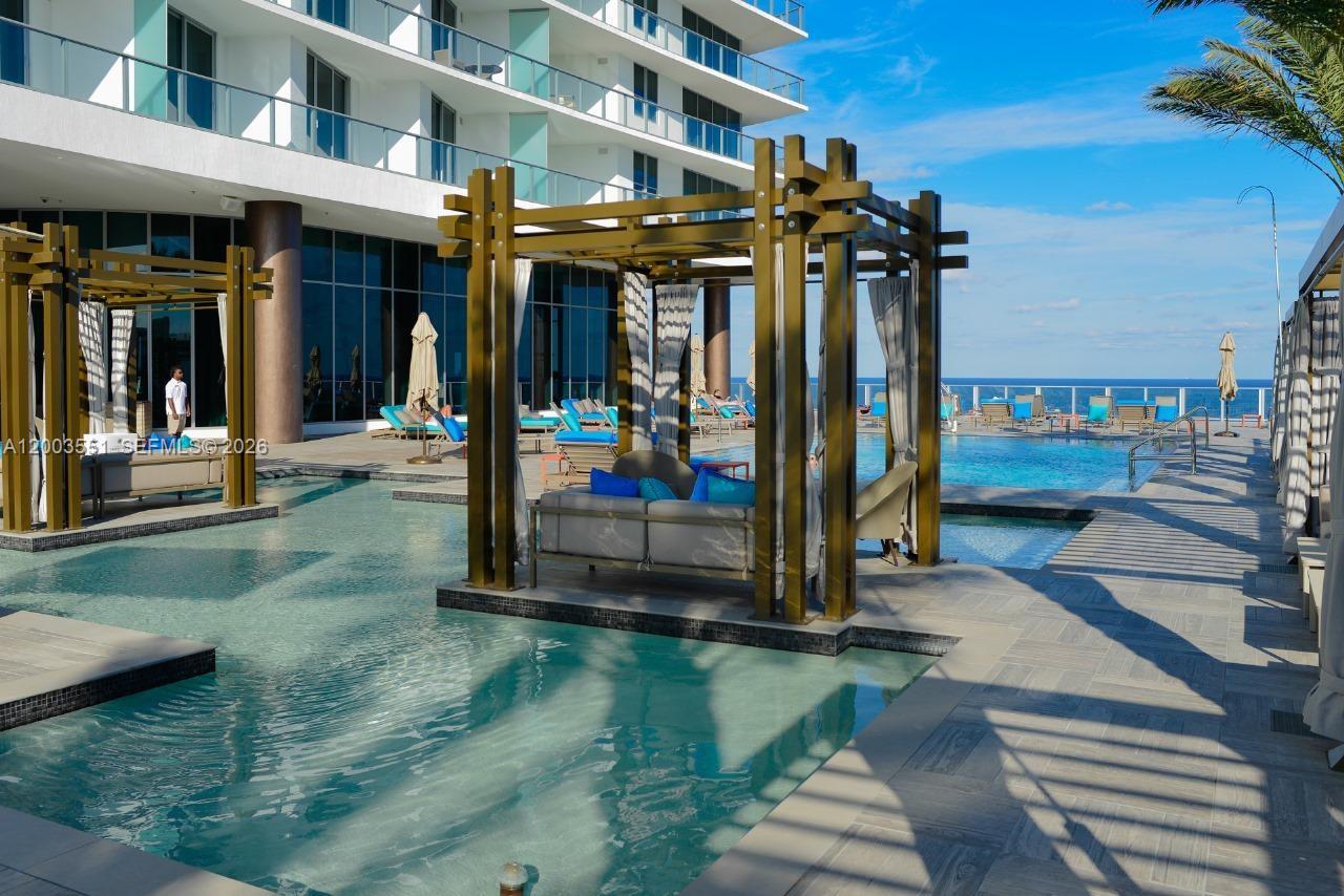 4111 S Ocean Dr 2207 Property Photo 13
