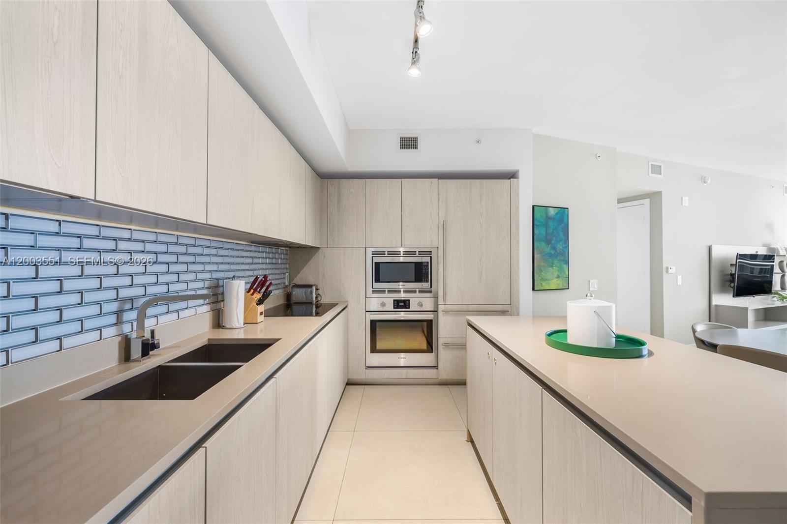 4111 S Ocean Dr 2207 Property Photo 24