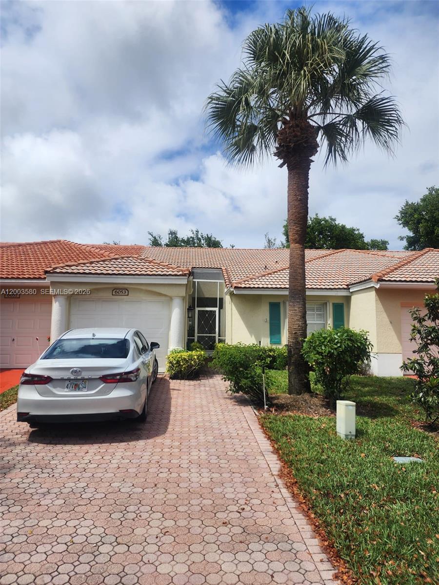 6053 Heliconia Rd Property Photo 1