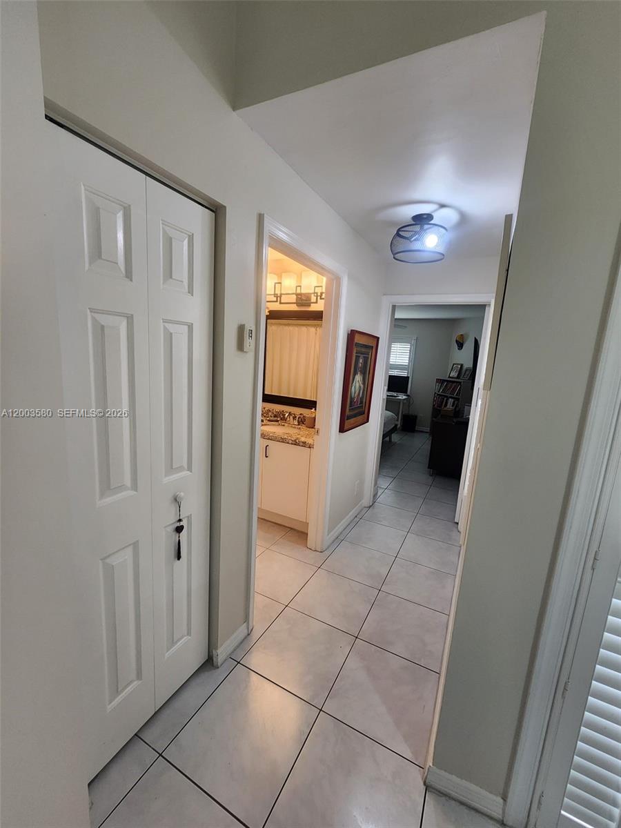 6053 Heliconia Rd Property Photo 13