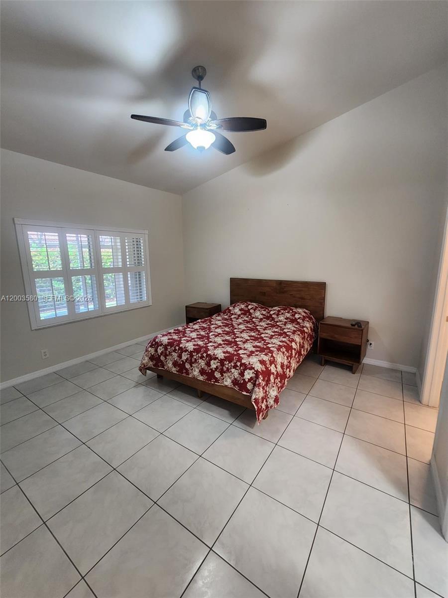 6053 Heliconia Rd Property Photo 16