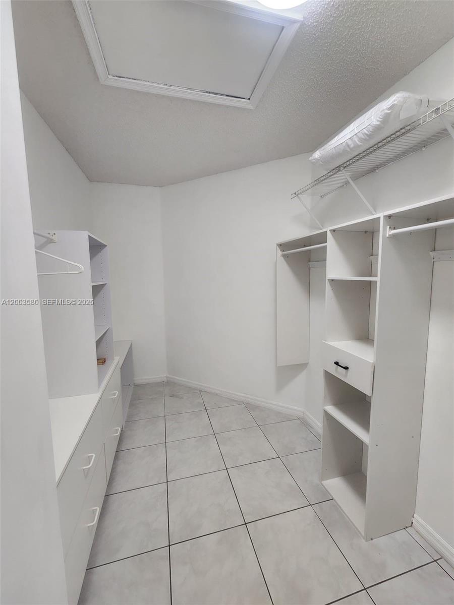 6053 Heliconia Rd Property Photo 18