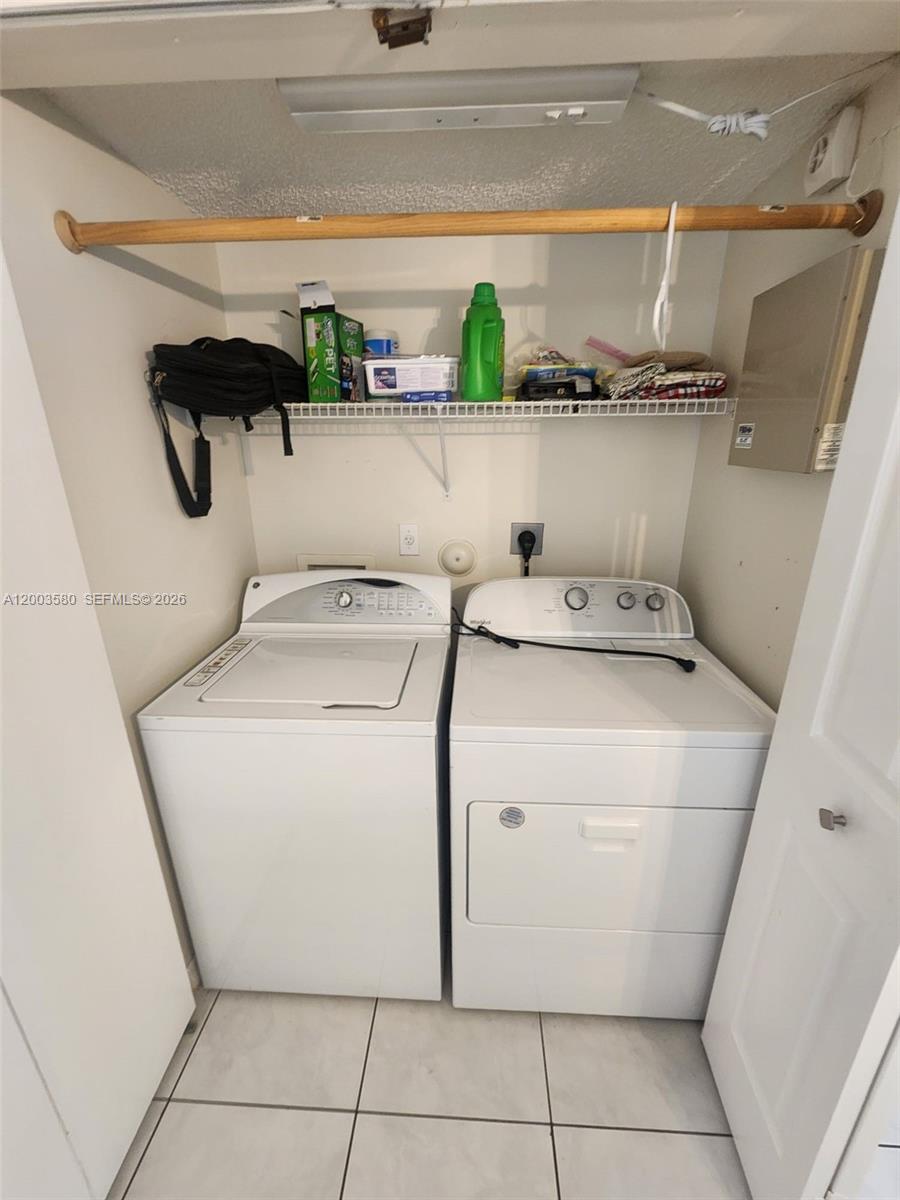 6053 Heliconia Rd Property Photo 20