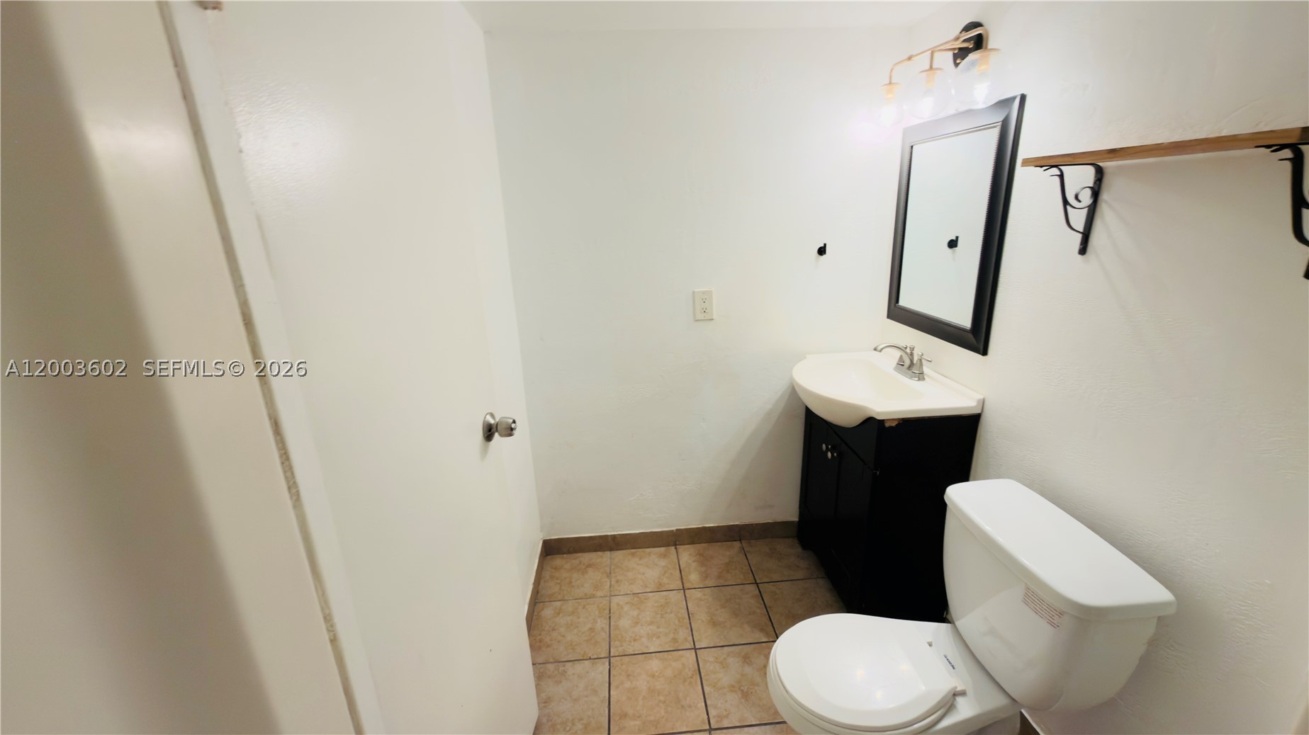 5855 Washington St 90 Property Photo 14