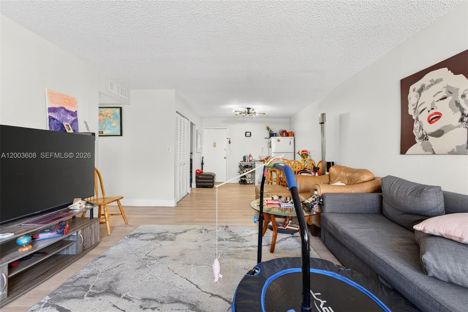401 Golden Isles Dr 303 Property Photo 6