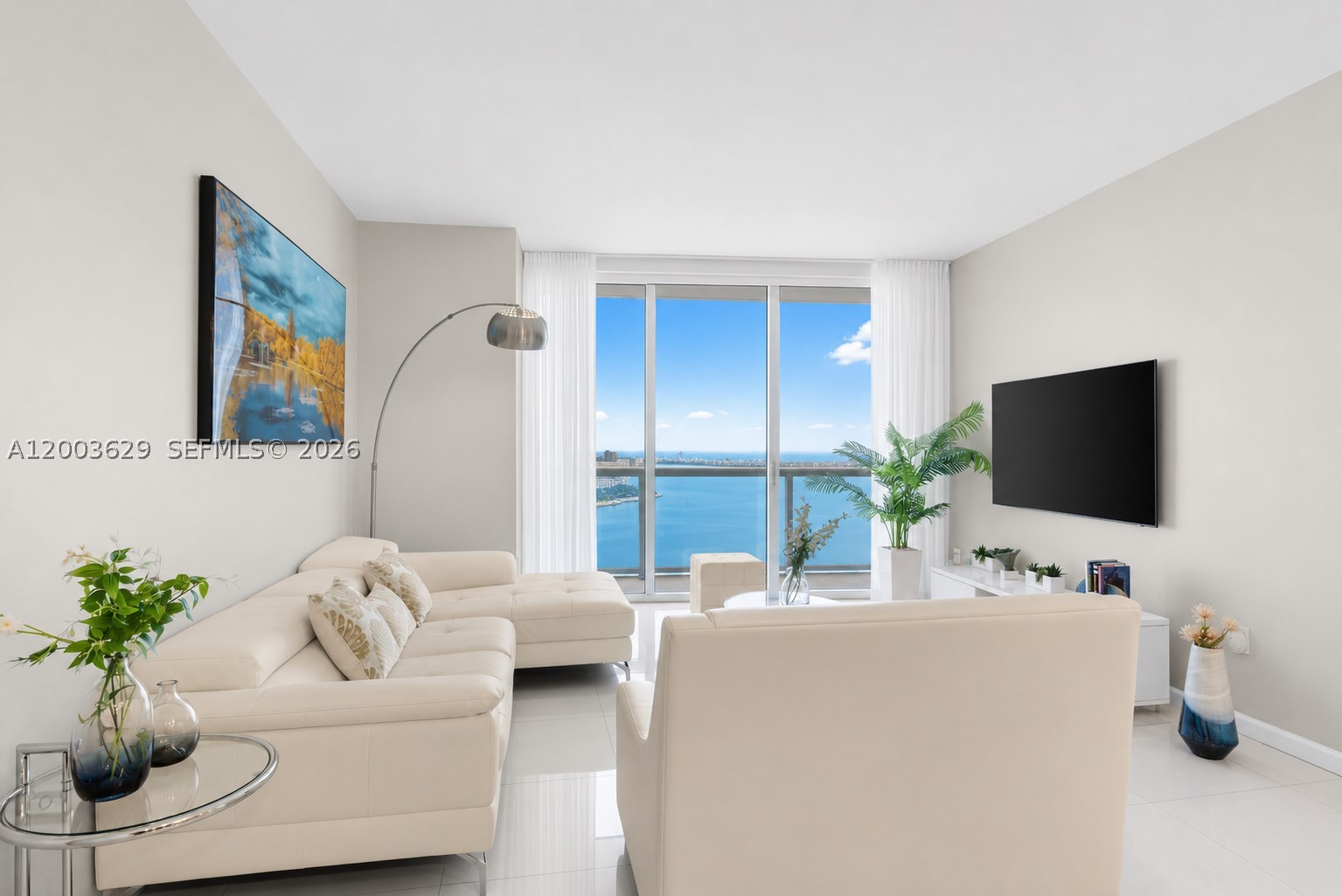 485 Brickell Ave 4501 Property Photo 3