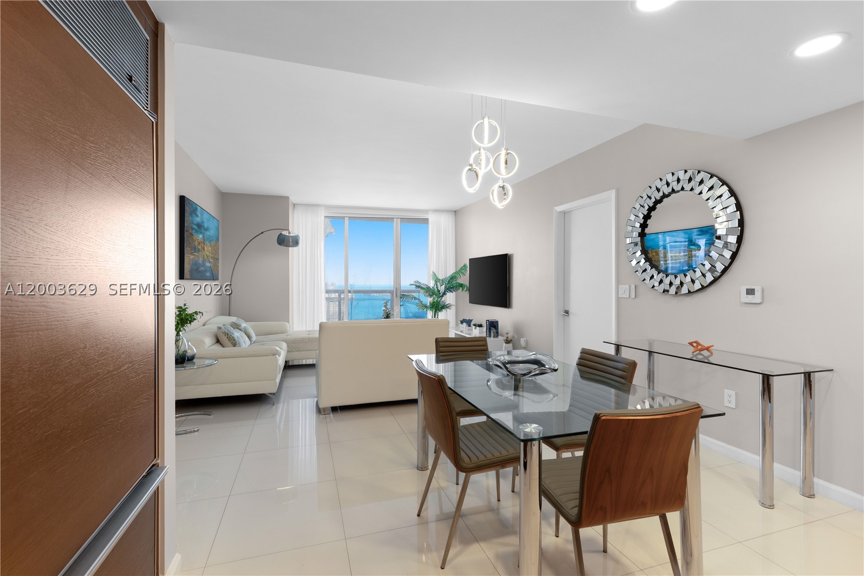 485 Brickell Ave 4501 Property Photo 7
