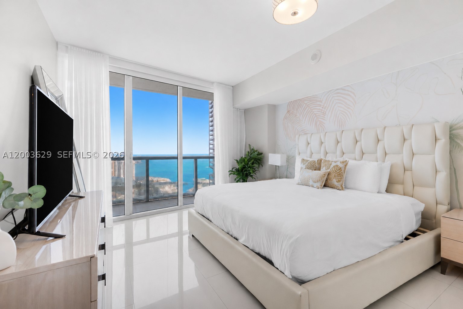 485 Brickell Ave 4501 Property Photo 14